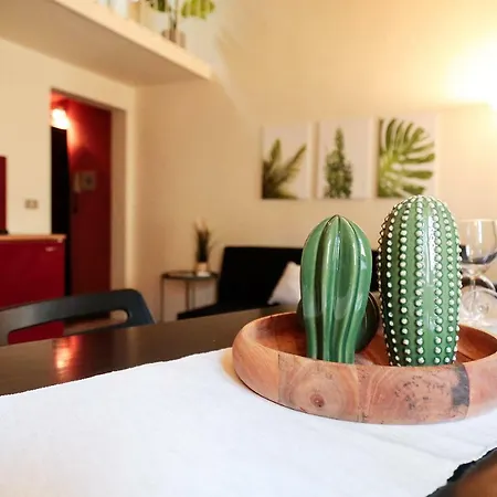 Santamarta35 Apartman Pisa